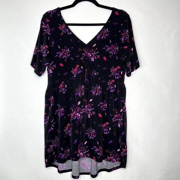 TORRID Size 0 Black Purple Floral V-Neck Peplum Short Sleeve Stretch Top Blouse - Picture 1 of 12